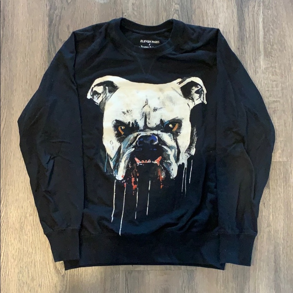 Black crew fleece